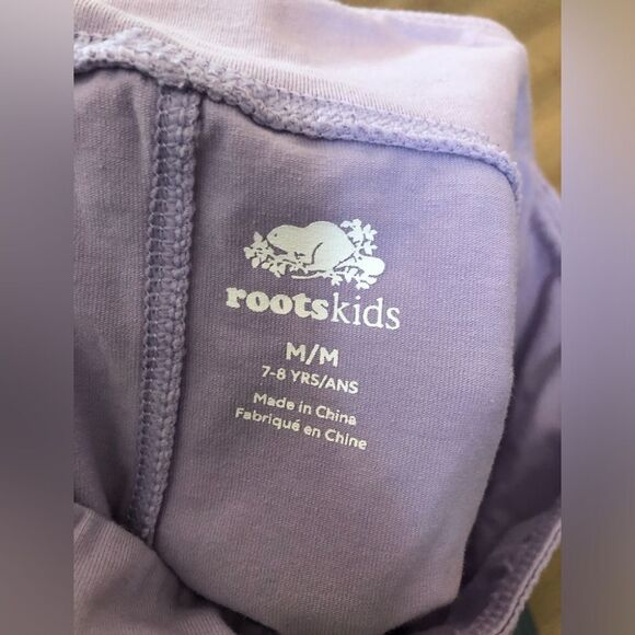 Roots | Girls Size 7/8 Purple Shorts - Picture 3 of 5